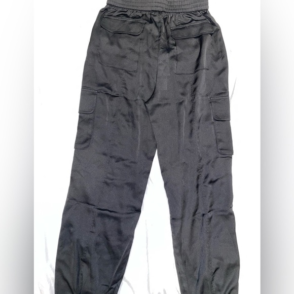 Silky Black Jogger pants - Picture 5 of 6